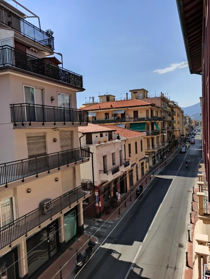 Casa Odello Suite And The Sea Bordighera Bagian luar foto