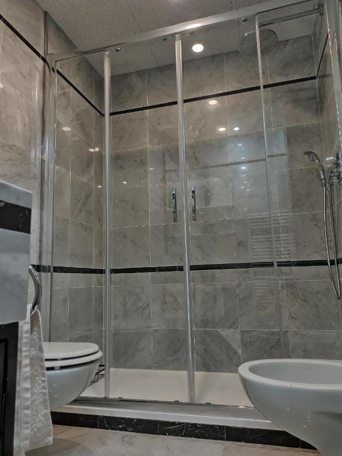 Casa Odello Suite And The Sea Bordighera Bagian luar foto